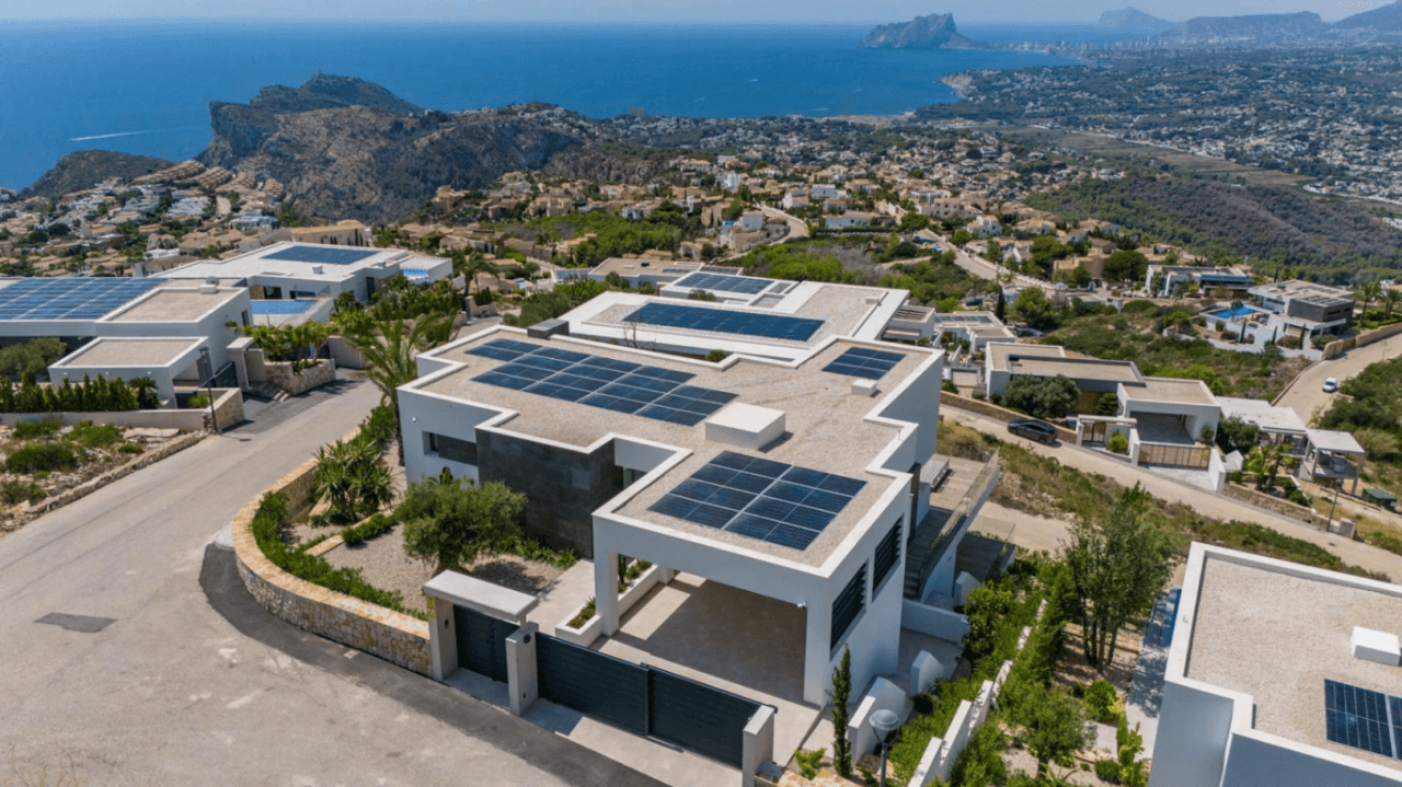 Cumbre del Sol Villa de lujo con vistas panorámicas en residencial Jazmines