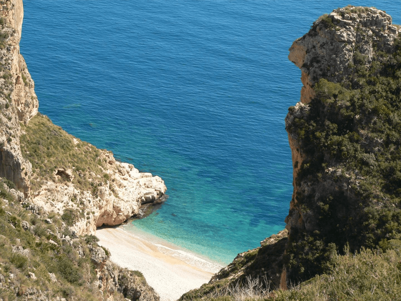 Cumbre del Sol villa reformada con vistas panorámicas al mar