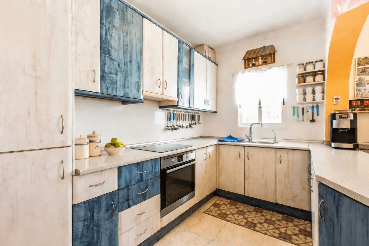 Villa tranquila con vistas a la montaña en venta en Calpe