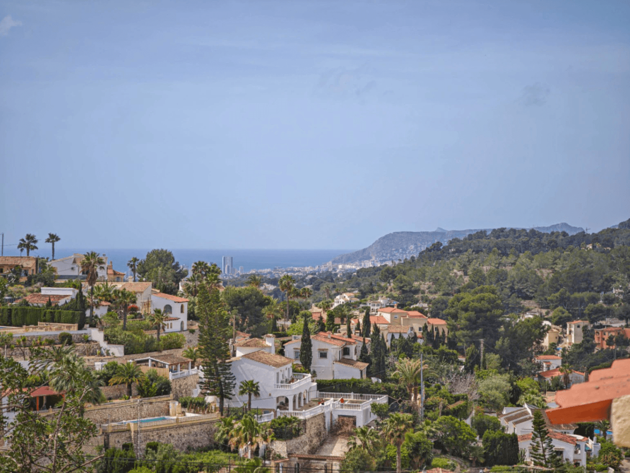 Venta de villa para reformar en Montemar, Benissa con 3 dormitorios