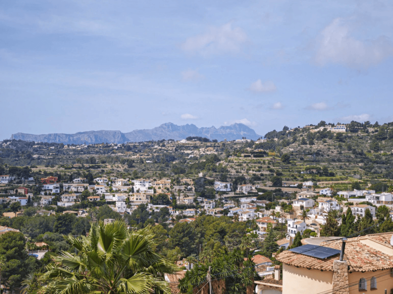 Venta de villa para reformar en Montemar, Benissa con 3 dormitorios