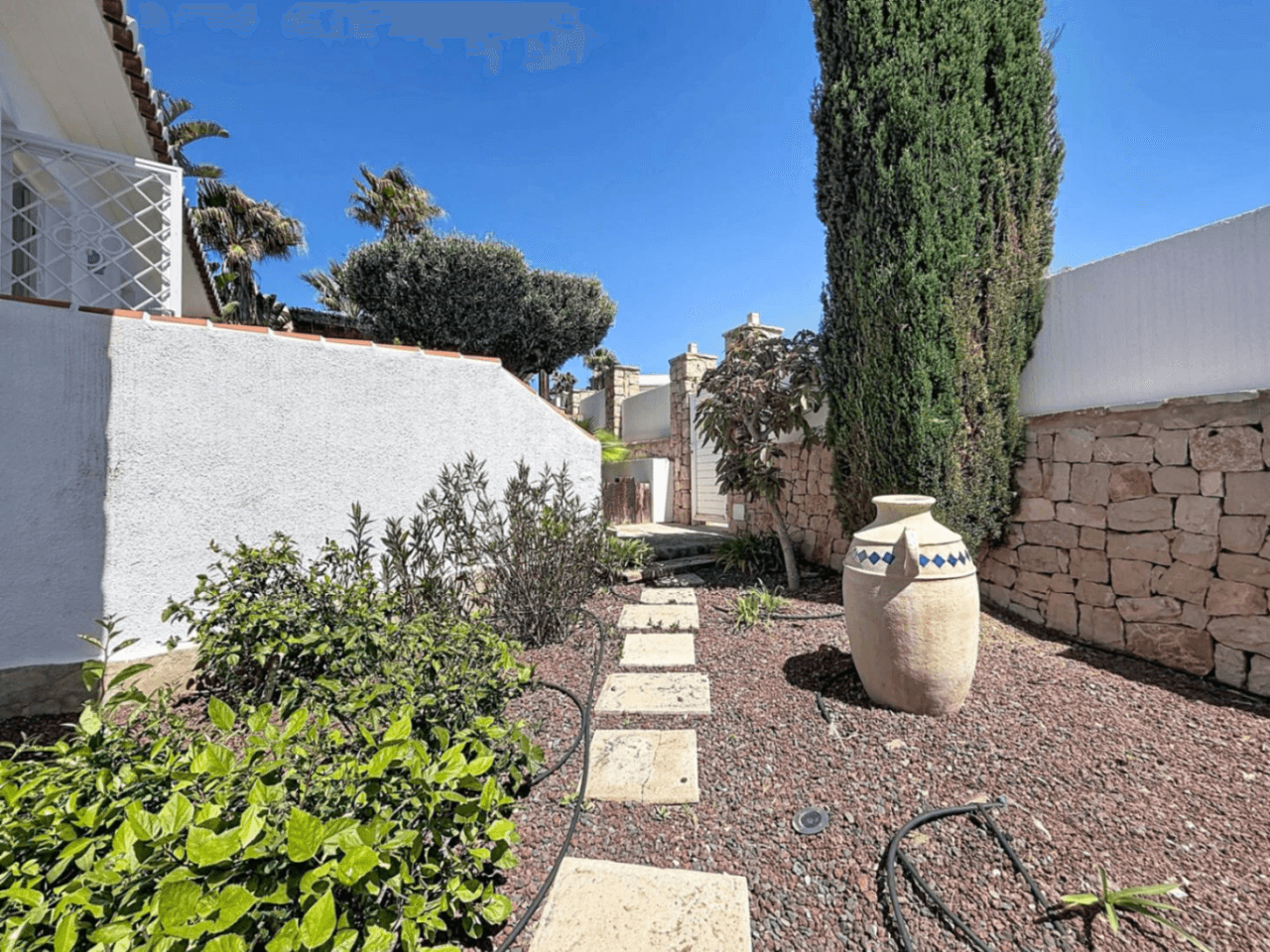 Cumbre del Sol, Villa de lujo con vistas panorámicas al mar en Magnolias