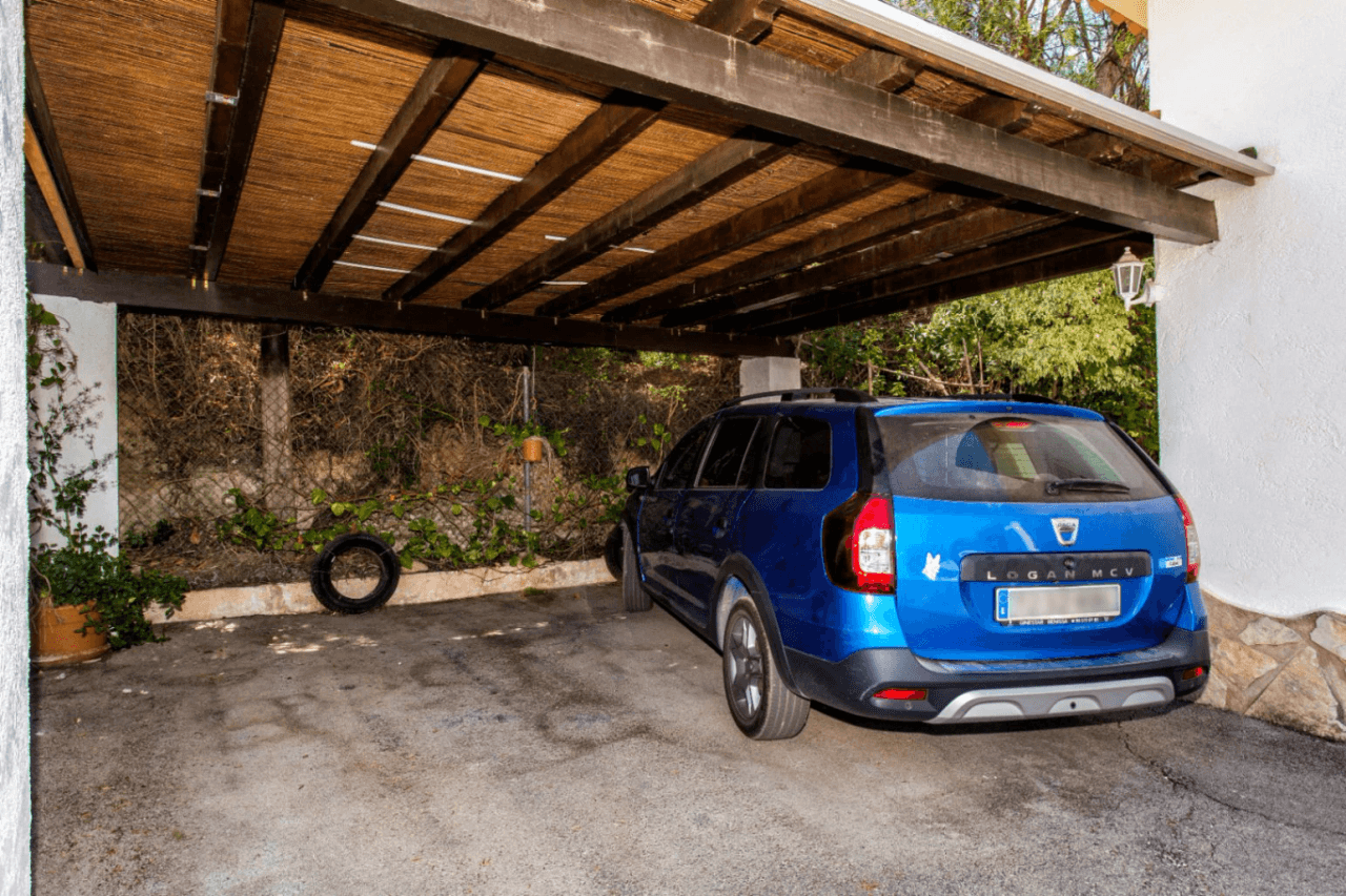 Villa tranquila con vistas a la montaña en venta en Calpe
