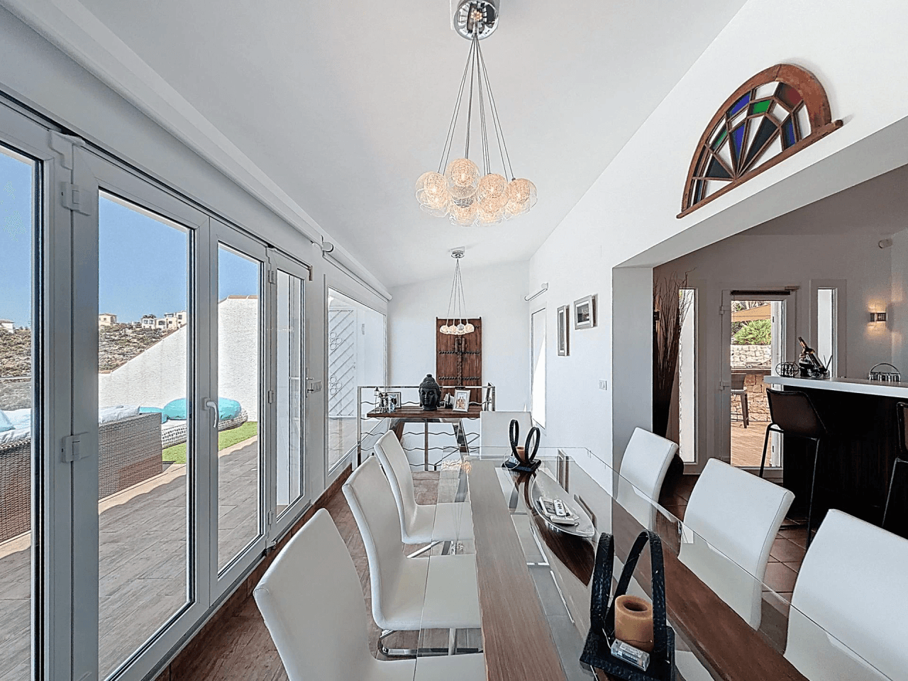 Cumbre del Sol, Villa de lujo con vistas panorámicas al mar en Magnolias