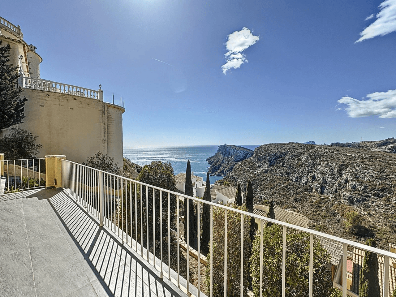 Cumbre del Sol villa con espectaculares vistas al mar