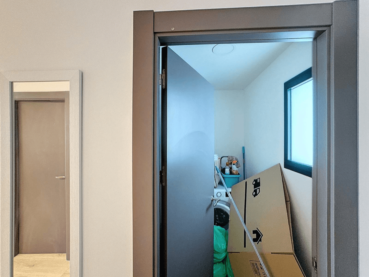Cumbre del Sol apartamento moderno con jardín privado