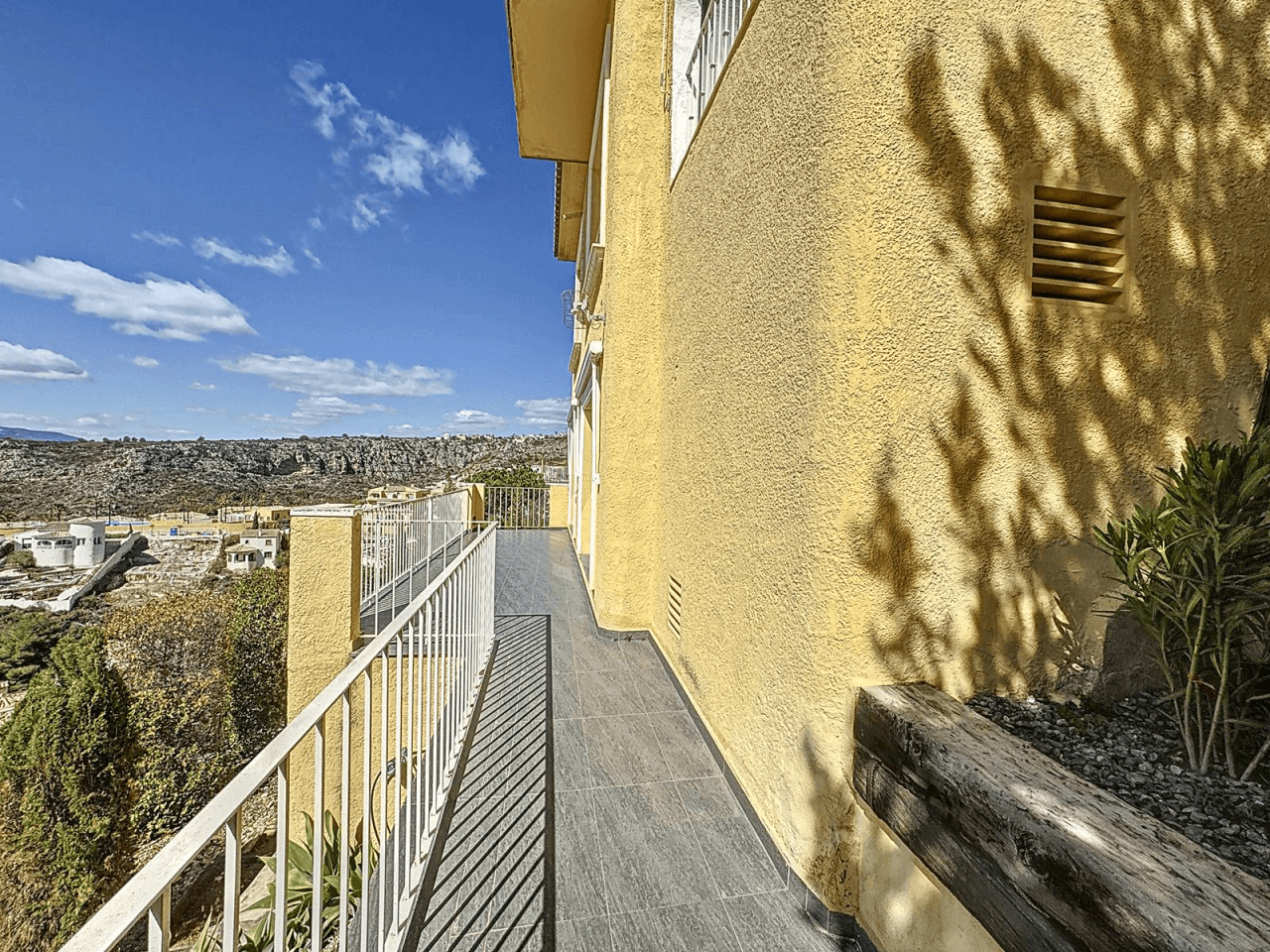 Cumbre del Sol villa con espectaculares vistas al mar