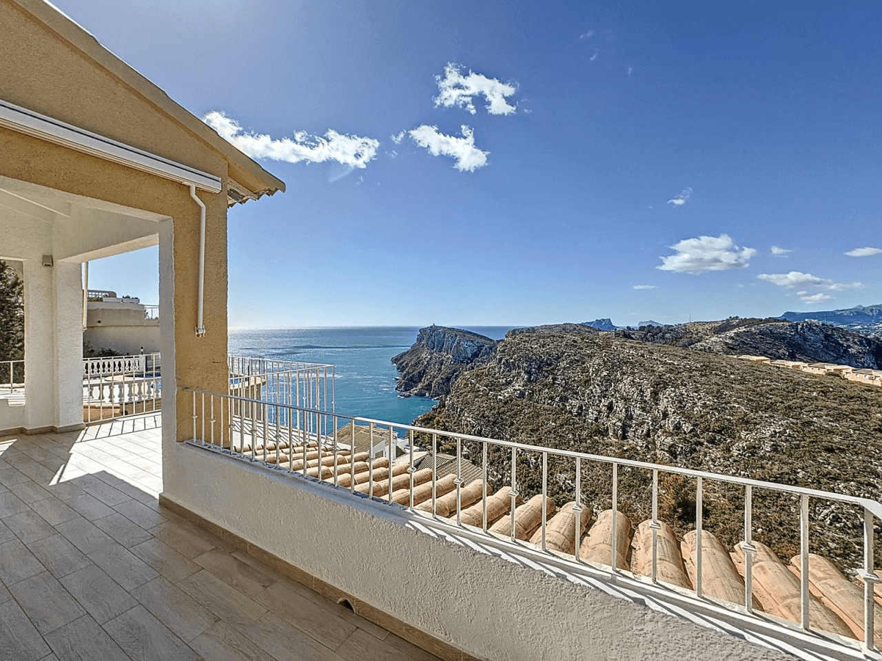 Cumbre del Sol villa con espectaculares vistas al mar