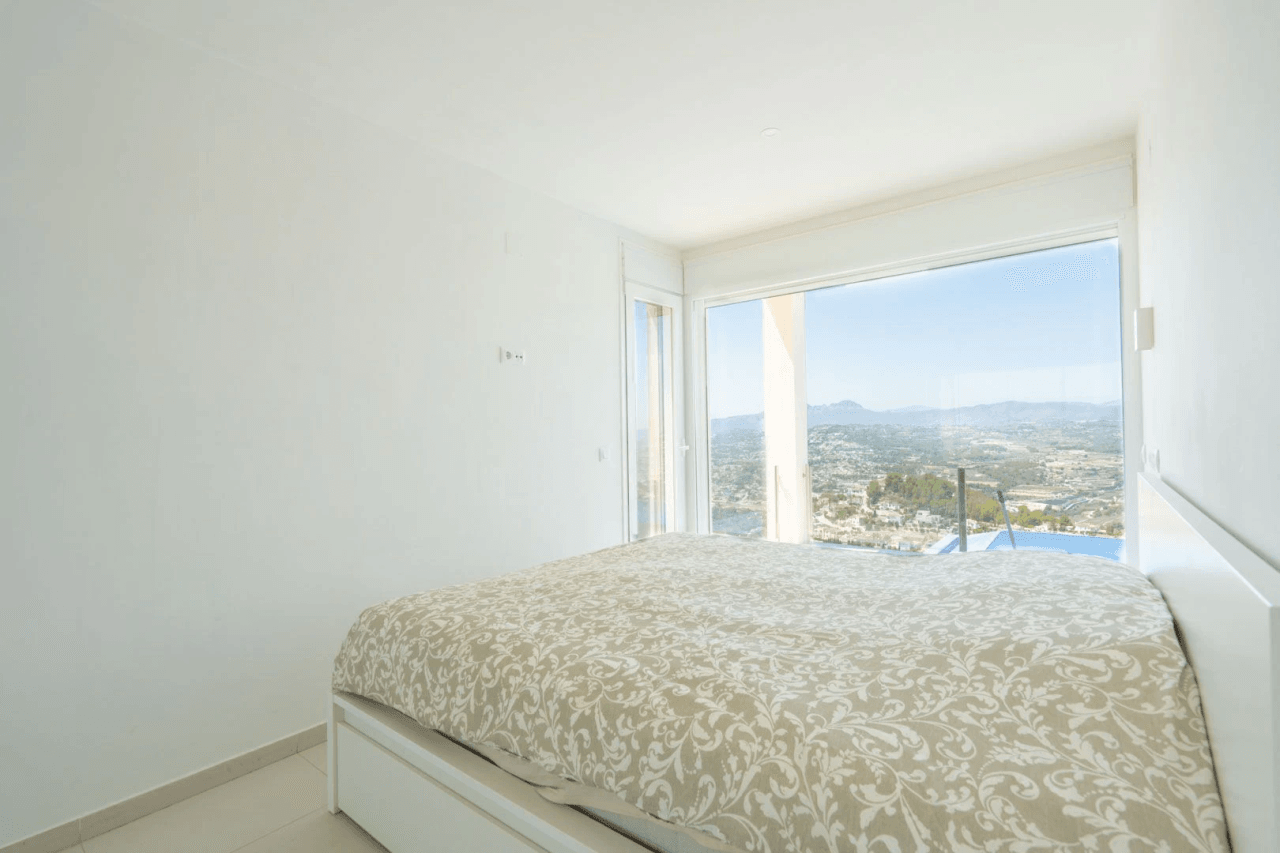 Cumbre del Sol villa de lujo moderno con vistas al mar
