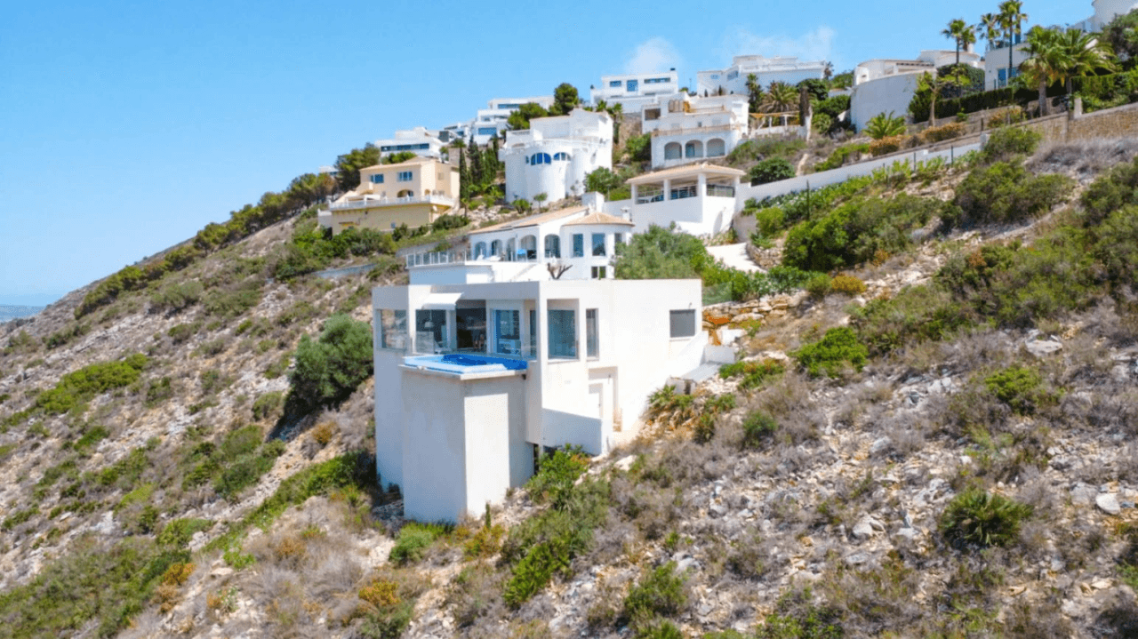 Cumbre del Sol villa de lujo moderno con vistas al mar
